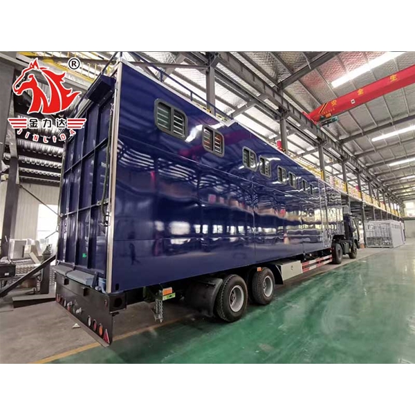 江苏货箱式运马车
